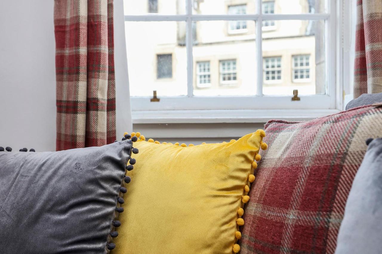 Joivy 1 Bed Flat, Heart Of Grassmarket Edinburgh Exterior photo